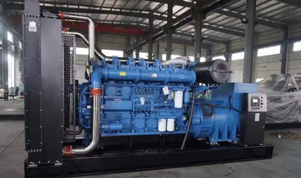 石拐800kW 柴油发电机的输出电流是恒定的吗？